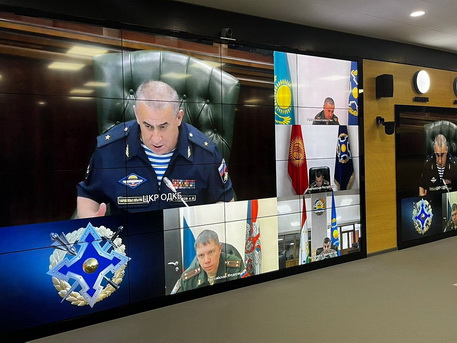 Дежурные смены в рамках кризисного реагирования отработали совместные действия в Центральноазиатском регионе