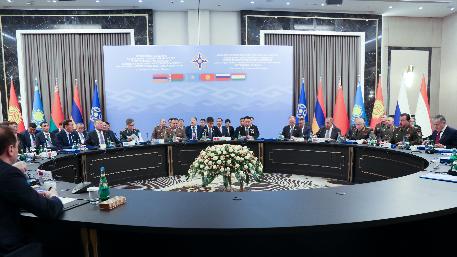 Члены Совета министров обороны ОДКБ в ходе совместного заседания СМИД, СМО и КССБ рассмотрели вопросы военного сотрудничества