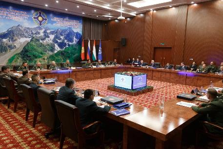 В Душанбе состоялось заседание Совета министров обороны Организации Договора о коллективной безопасности