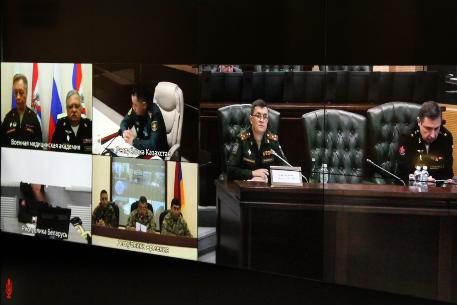 Военные медики стран ОДКБ обсудили меры профилактики против COVID-19